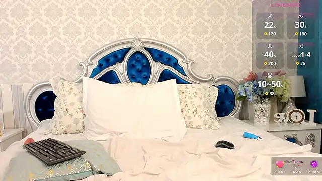 Snapshot of AbbyBliss chatting on February 16, 2026, 8:18 pm AbbyBliss online show from February 16, 2026, 8:18 pm