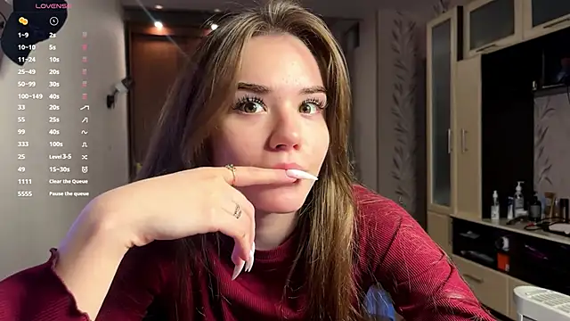 LubaSeirers online show from February 12, 2026, 3:34 pm