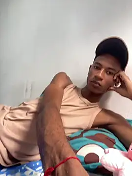 twink gabrielll online show from May 9, 2026, 1:58 pm