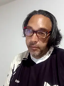 Snapshot of Big_vittollo chatting on February 13, 2026, 2:33 am Big vittollo online show from February 13, 2026, 2:33 am