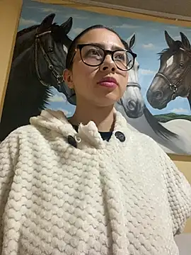 Snapshot of Shayla--broos chatting on February 21, 2026, 8:44 pm Shayla--broos online show from February 21, 2026, 8:44 pm