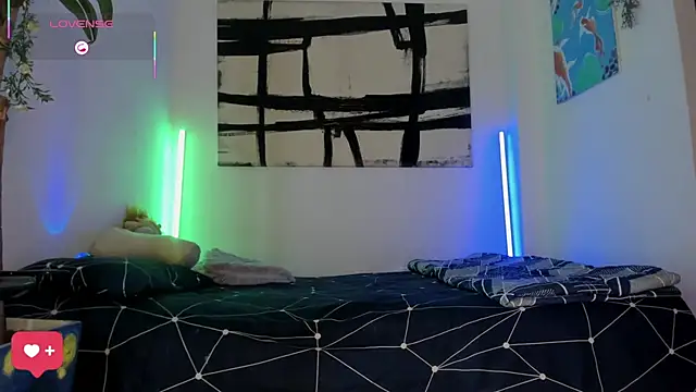 Naughty Blue online show from July 8, 2026, 5:13 pm