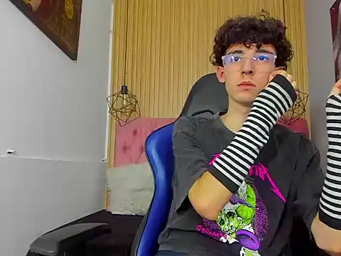 Syriussz online show from March 2, 2026, 8:05 pm