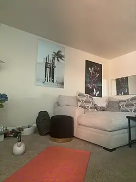 blondebunny999 999 online show from April 5, 2026, 7:53 pm