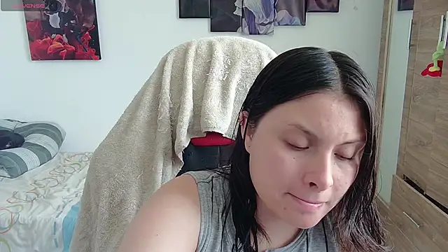 yessica gomez01 online show from May 31, 2026, 7:58 pm