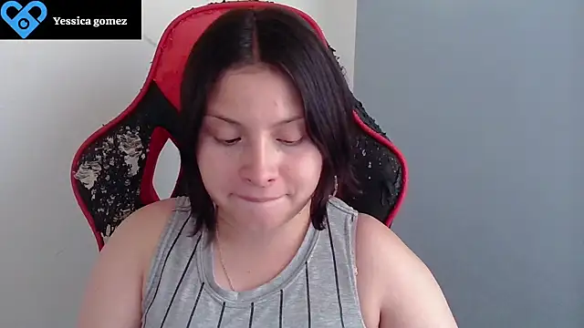 Snapshot of yessica_gomez01 chatting on June 21, 2026, 10:37 pm yessica gomez01 online show from June 21, 2026, 10:37 pm