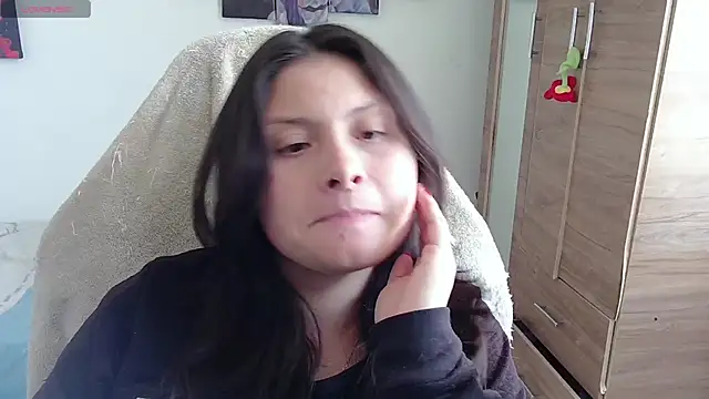 Snapshot of yessica_gomez01 chatting on June 5, 2026, 8:47 pm yessica gomez01 online show from June 5, 2026, 8:47 pm