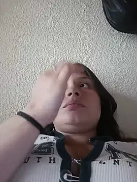 Snapshot of yessica_gomez01 chatting on June 16, 2026, 7:03 pm yessica gomez01 online show from June 16, 2026, 7:03 pm