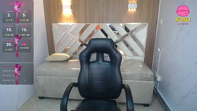 Clhoe b online show from March 26, 2026, 8:07 pm