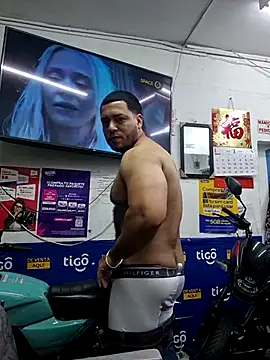 Snapshot of mago_vive chatting on February 3, 2026, 6:40 am mago vive online show from February 3, 2026, 6:40 am