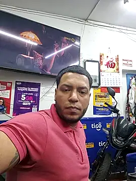 Snapshot of mago_vive chatting on February 6, 2026, 7:37 am mago vive online show from February 6, 2026, 7:37 am