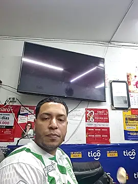 Snapshot of mago_vive chatting on February 22, 2026, 6:49 am mago vive online show from February 22, 2026, 6:49 am