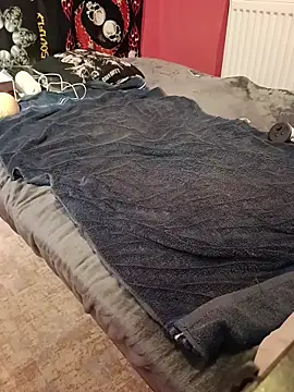 Snapshot of Masztisfiu2 chatting on March 2, 2026, 7:37 am Masztisfiu2 online show from March 2, 2026, 7:37 am