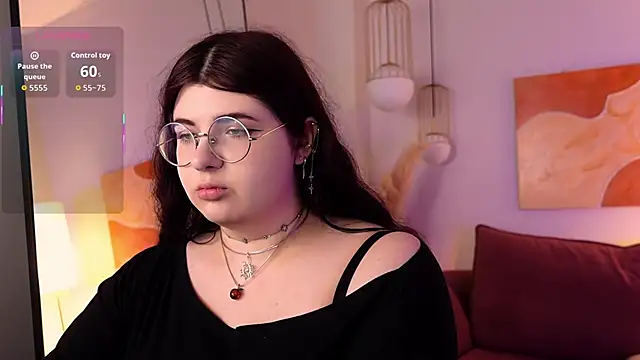 Siena aa online show from April 8, 2026, 8:54 pm