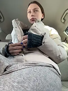 Snapshot of LeiaMood chatting on February 10, 2026, 3:38 am LeiaMood online show from February 10, 2026, 3:38 am