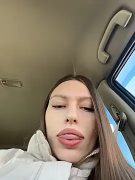 Snapshot of LeiaMood chatting on February 20, 2026, 4:53 am LeiaMood online show from February 20, 2026, 4:53 am