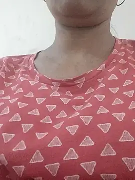 Zaara101 online show from April 4, 2026, 8:21 am