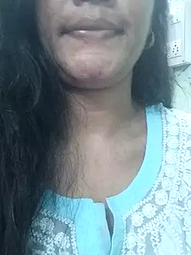 Zaara101 online show from March 25, 2026, 6:51 pm