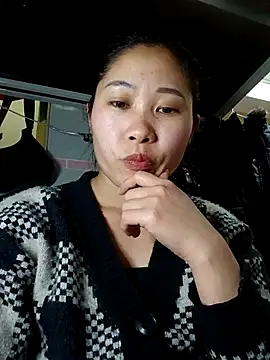 Snapshot of aaa_sexy_aaa chatting on February 17, 2026, 11:51 am aaa sexy aaa online show from February 17, 2026, 11:51 am