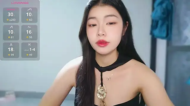 Snapshot of -XiaoYu-777 chatting on February 7, 2026, 7:27 am -XiaoYu-777 online show from February 7, 2026, 7:27 am