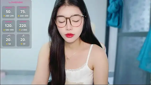 Snapshot of -XiaoYu-777 chatting on February 22, 2026, 7:22 am -XiaoYu-777 online show from February 22, 2026, 7:22 am