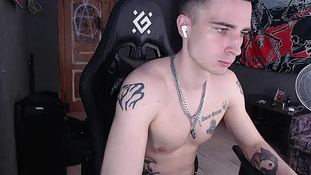 Snapshot of Jack_loveeee chatting on May 6, 2026, 9:57 am Jack loveeee online show from May 6, 2026, 9:57 am