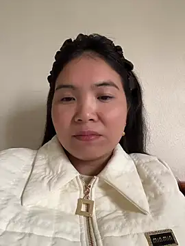 Snapshot of Henlen-su chatting on January 11, 2026, 1:12 am Henlen-su online show from January 11, 2026, 1:12 am