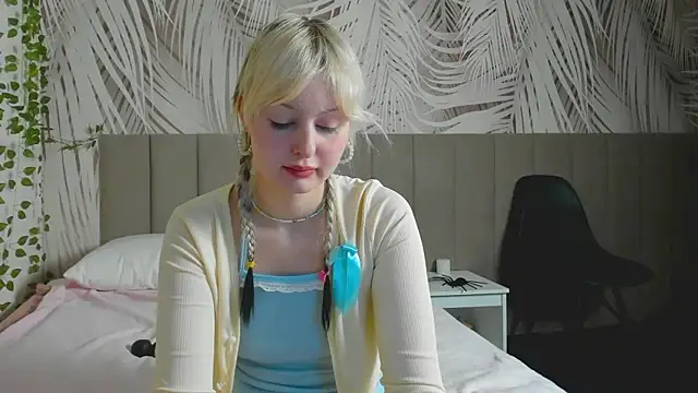 Snapshot of AdeleSilvy chatting on February 7, 2026, 1:35 am AdeleSilvy online show from February 7, 2026, 1:35 am