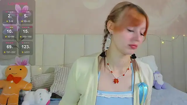 AdeleSilvy online show from July 13, 2026, 1:49 am