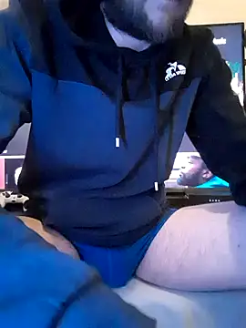 80julien online show from April 10, 2026, 5:31 pm