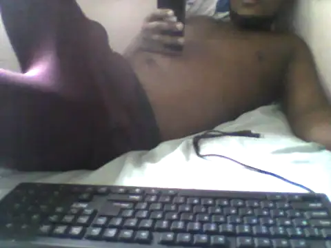 handsomeguy02 online show from April 23, 2026, 12:29 pm