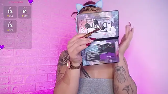 Snapshot of Dominic_Queen1126 chatting on February 24, 2026, 11:44 am Dominic Queen1126 online show from February 24, 2026, 11:44 am