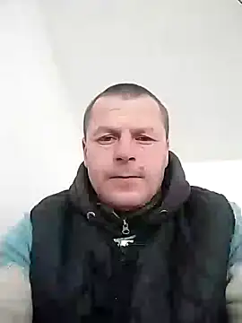 Snapshot of Ivan9iutt chatting on January 12, 2026, 9:27 am Ivan9iutt online show from January 12, 2026, 9:27 am