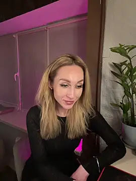 AnesaKis online show from April 12, 2026, 12:36 am