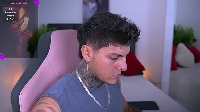 Snapshot of goldenatlasX chatting on March 3, 2026, 9:55 pm goldenatlasX online show from March 3, 2026, 9:55 pm