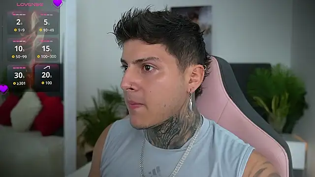 Snapshot of goldenatlasX chatting on February 13, 2026, 7:14 pm goldenatlasX online show from February 13, 2026, 7:14 pm