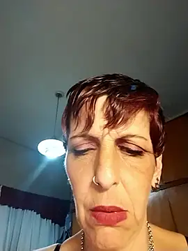 Juguetonafogosa5 online show from March 10, 2026, 3:54 am