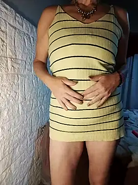 Juguetonafogosa5 online show from March 26, 2026, 1:15 am