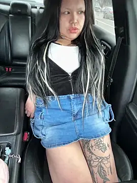 Snapshot of BaByDollxChloe chatting on February 27, 2026, 12:11 am BaByDollxChloe online show from February 27, 2026, 12:11 am