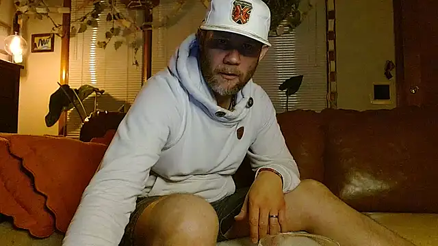 marcus graves 13 online show from January 11, 2026, 5:58 am