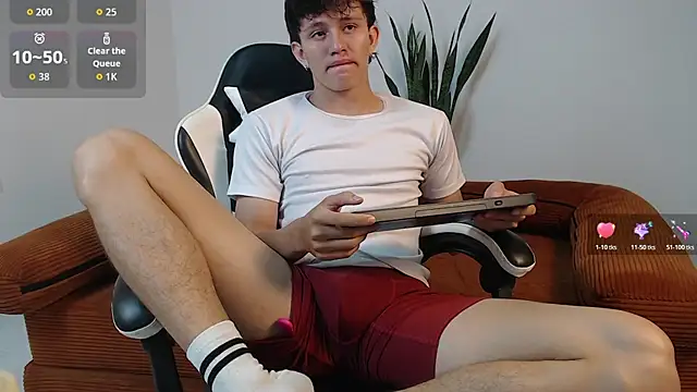 DarrenColleen online show from March 11, 2026, 10:31 am