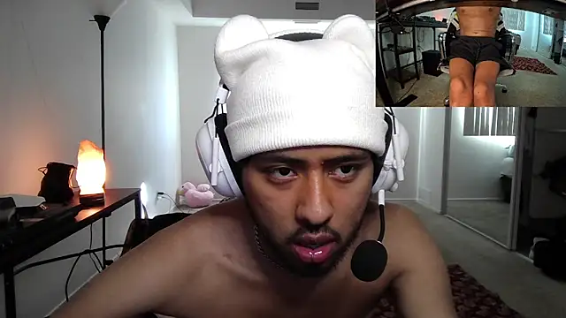 Snapshot of Embersboudoir chatting on February 7, 2026, 8:28 pm Embersboudoir online show from February 7, 2026, 8:28 pm