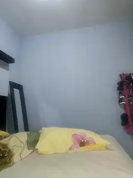 racheldepp  online show from February 10, 2026, 4:33 am