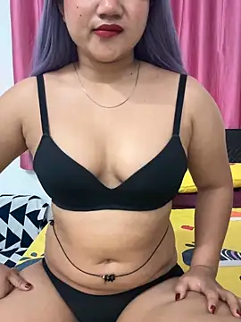 Rubydesire online show from May 13, 2026, 7:54 pm