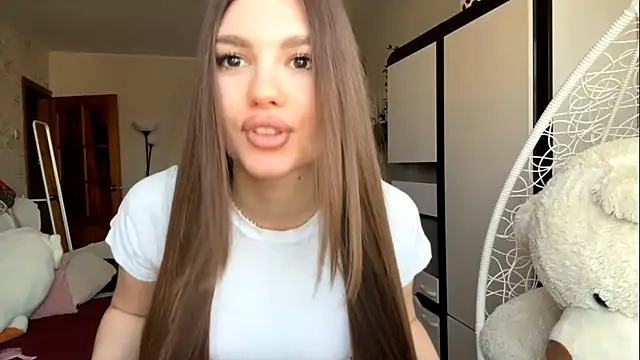 Snapshot of AnjaEmmlck chatting on January 15, 2026, 9:01 am AnjaEmmlck online show from January 15, 2026, 9:01 am