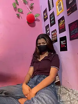 Snapshot of MissHermione2 chatting on February 25, 2026, 1:22 pm MissHermione2 online show from February 25, 2026, 1:22 pm