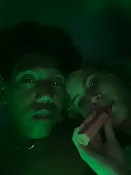 javi182025 online show from February 16, 2026, 1:59 am