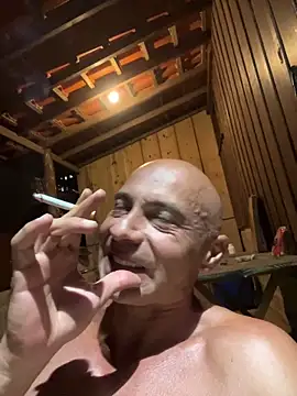 dogfrota online show from February 16, 2026, 6:45 am