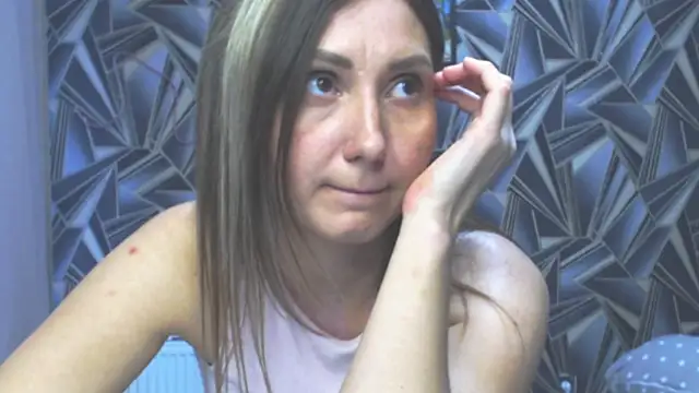 NikkiKiss    online show from April 13, 2026, 11:47 am