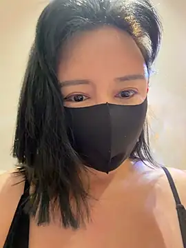 Mia-zhan online show from July 27, 2026, 9:11 pm